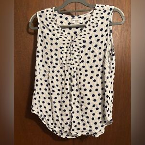 Liz Claiborne Navy and White Sleeveless Buttoned Blouse